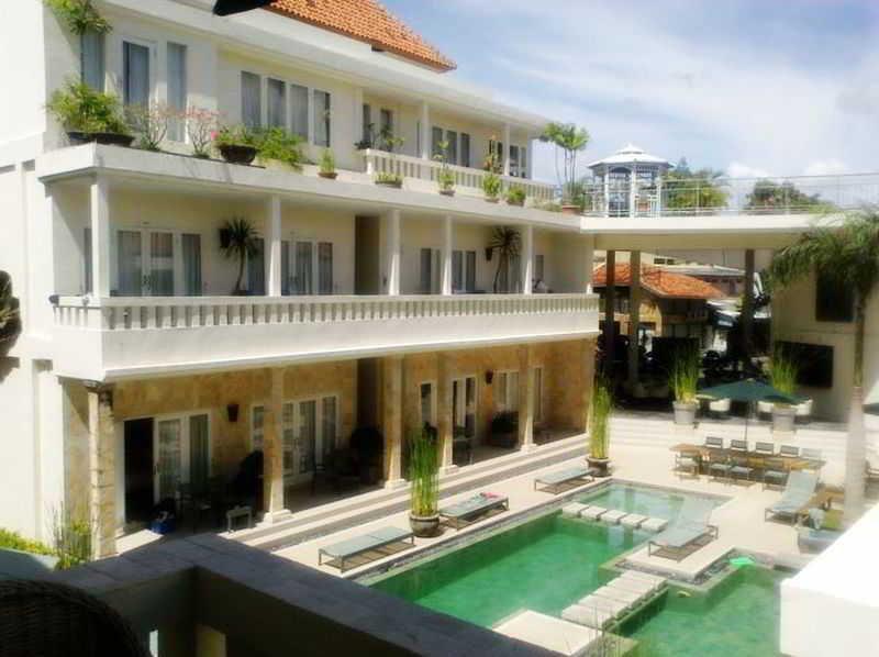 Bali Court Hotel & Apartment Legian Exteriör bild